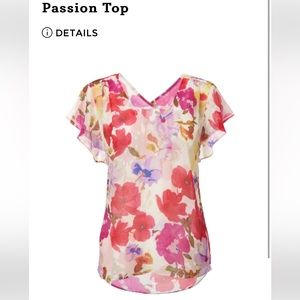 CAbi Floral top top size Medium NWOT